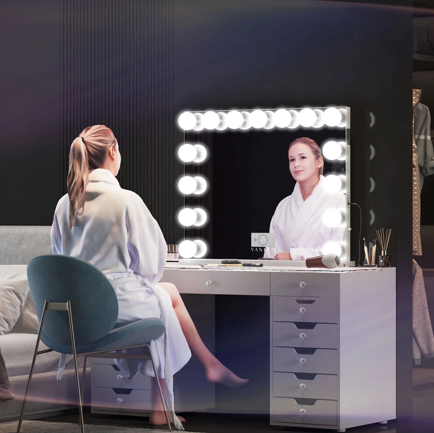 LUXE Hollywood Vanity Mirror with Lights and Bluetooth Speakers - LP Replenish