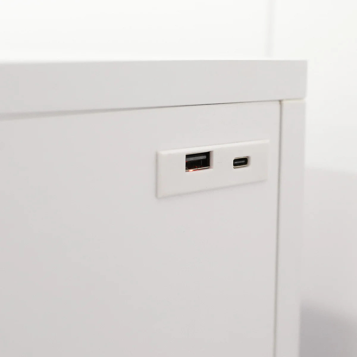 Sonia PRO Makeup Vanity Desk - LP Replenish