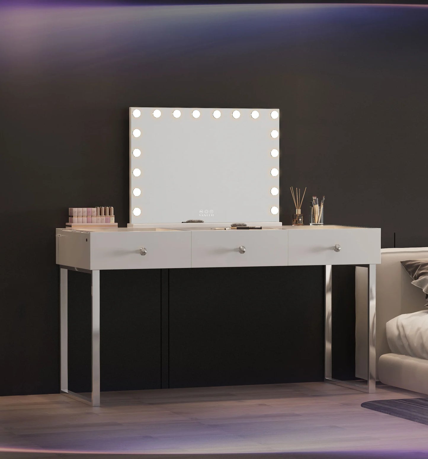 Billie PRO Makeup Vanity Desk - LP Replenish