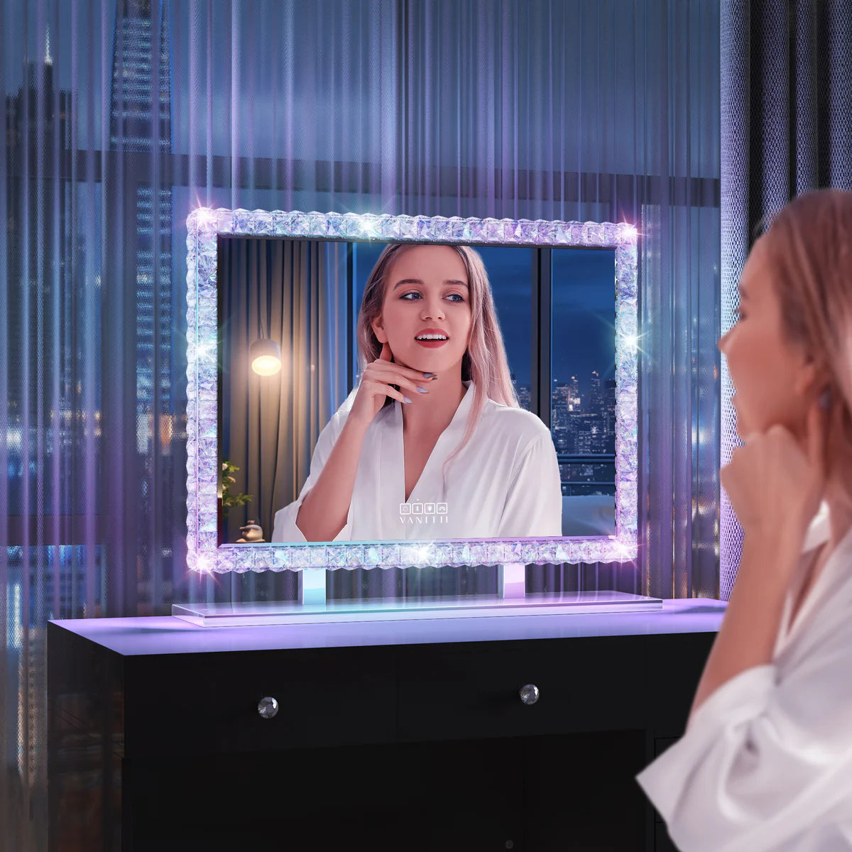 VanitiGlow Gem – Diamond LED Vanity Mirror