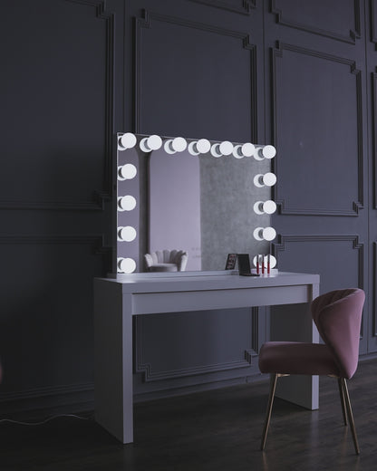 VanitiGlow Pro XL – Bluetooth Hollywood Vanity Mirror
